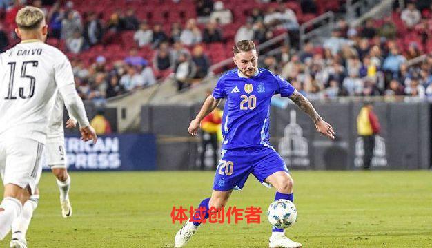 阿根廷3-1！迪马利亚任意球破门，劳塔罗打破15场球荒